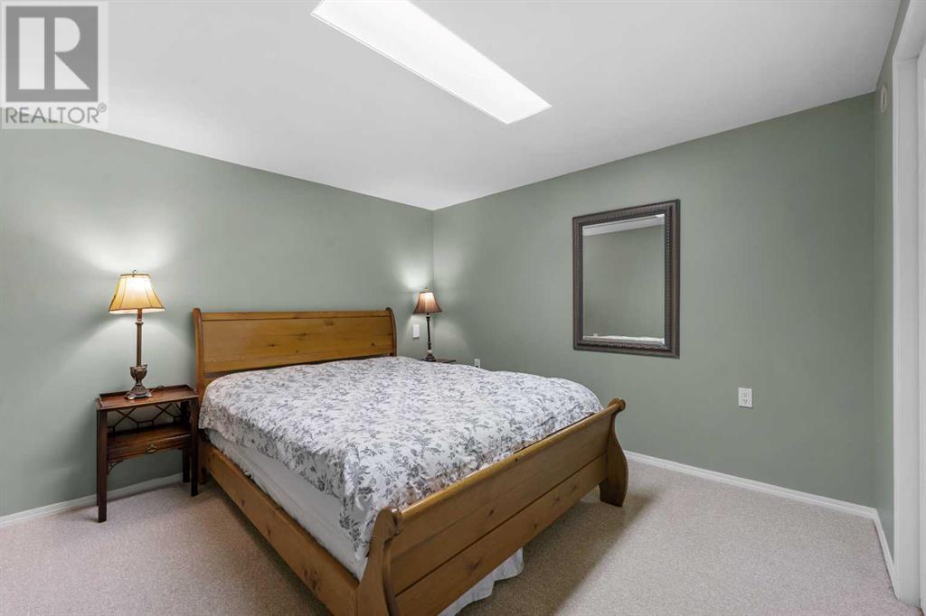 315 Simons Road Nw, Calgary, Alberta  T2K 2X4 - Photo 28 - A2223897