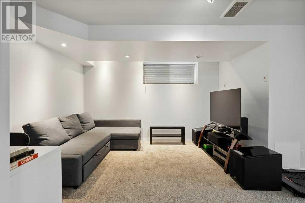 32 Autumn Court Se, Calgary, Alberta  T3M 0P4 - Photo 18 - A2227117