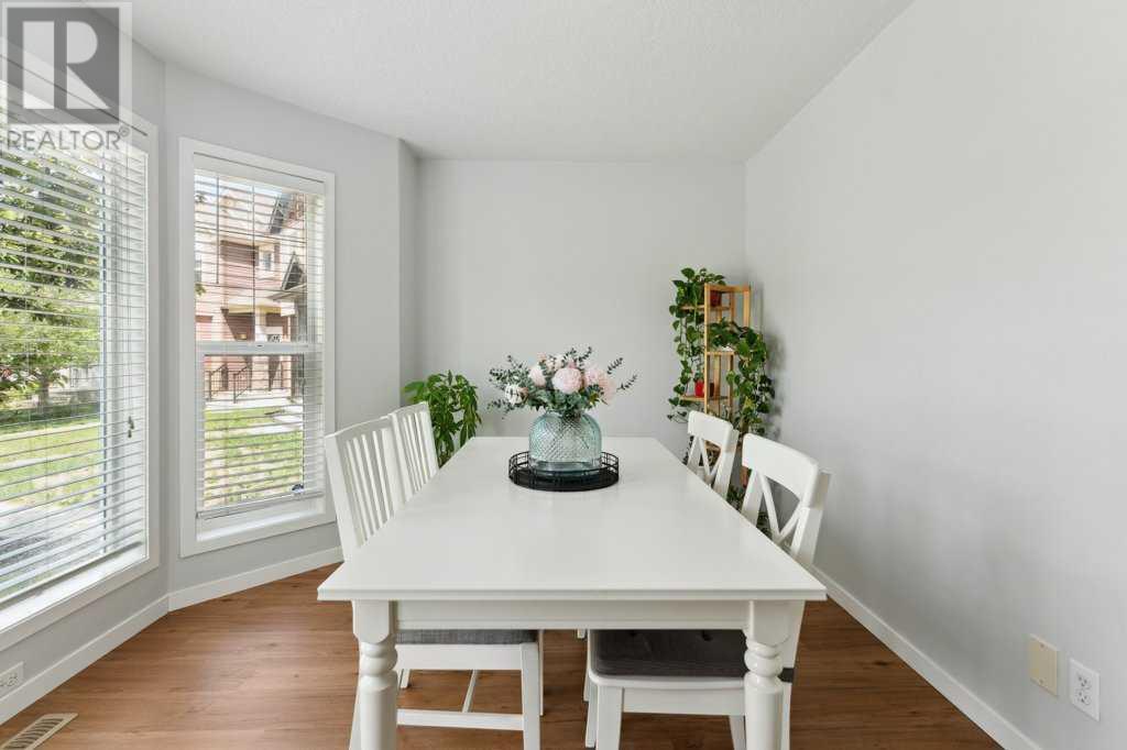 32 Autumn Court Se, Calgary, Alberta  T3M 0P4 - Photo 4 - A2227117