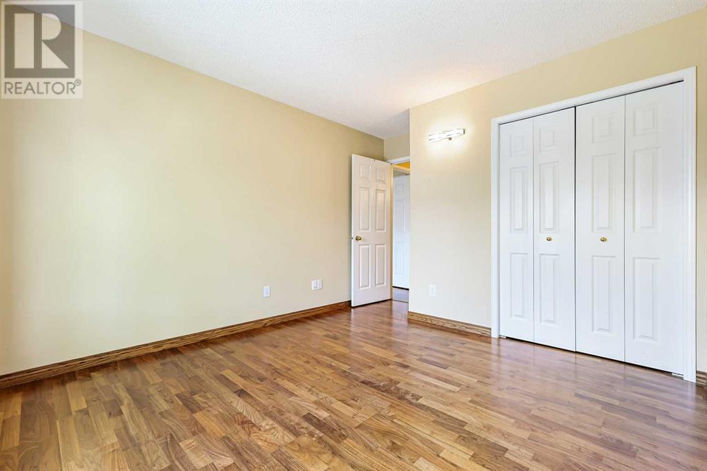 136 Sunlake Gardens Se, Calgary, Alberta  T2X 3X4 - Photo 25 - A2228508