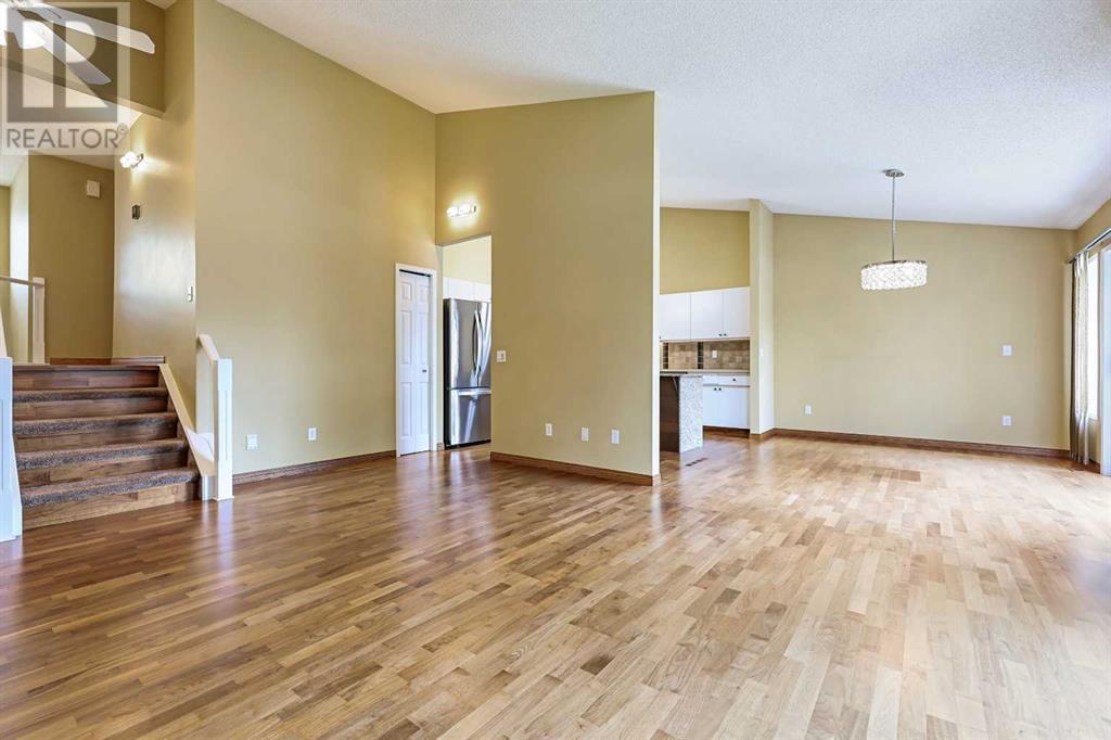 136 Sunlake Gardens Se, Calgary, Alberta  T2X 3X4 - Photo 8 - A2228508