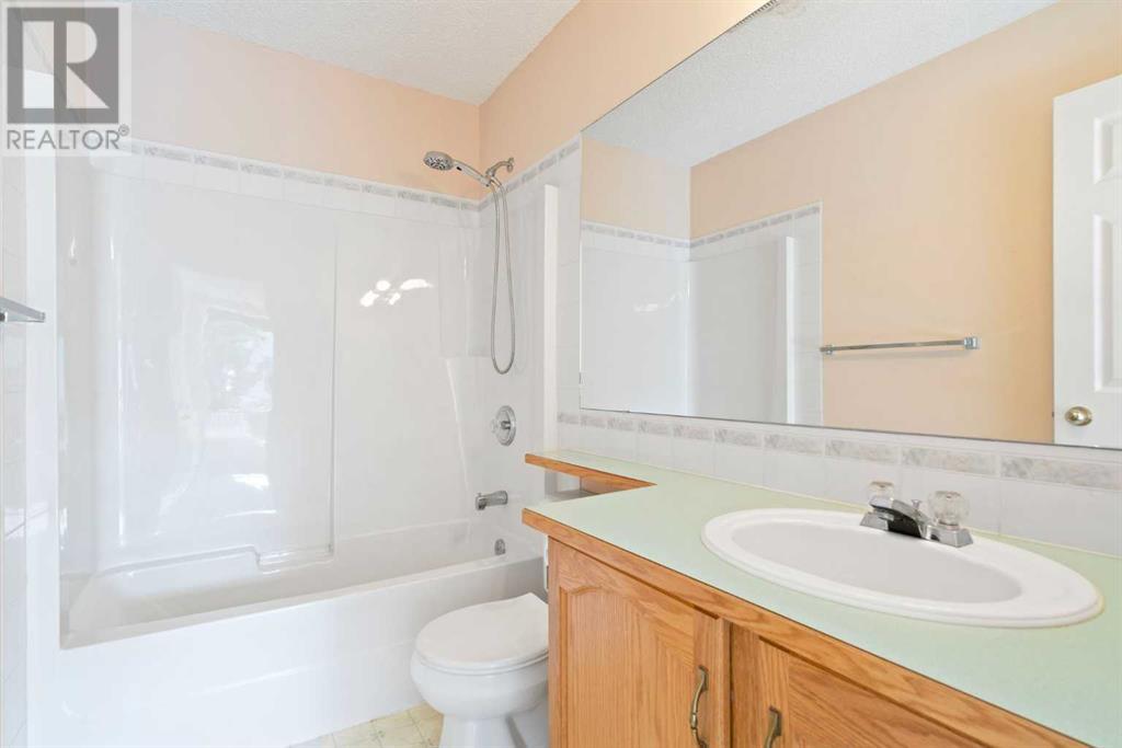 73 Tararidge Circle Ne, Calgary, Alberta  T3J 3W4 - Photo 8 - A2229303