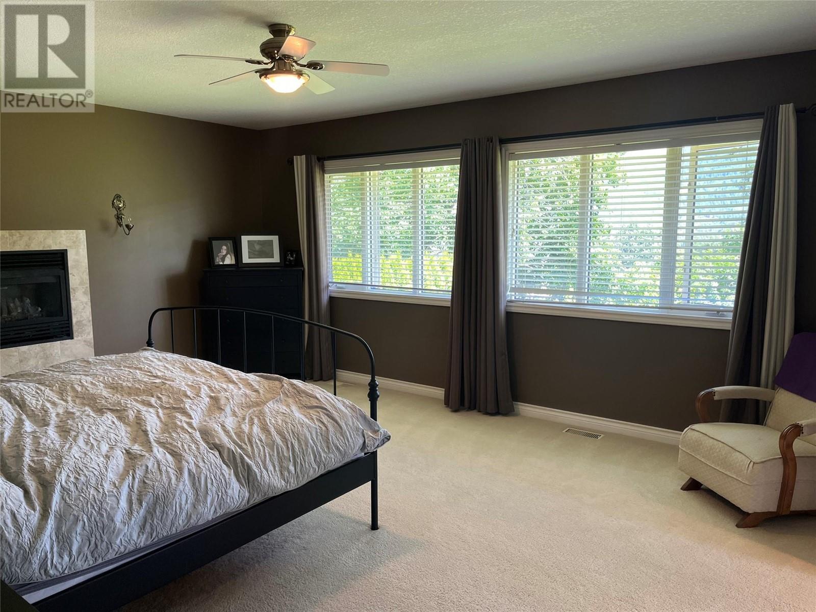 2601 9th Avenue, Castlegar, British Columbia  V1N 2Y7 - Photo 22 - 10351337