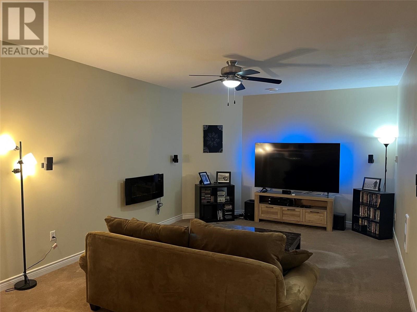 2601 9th Avenue, Castlegar, British Columbia  V1N 2Y7 - Photo 35 - 10351337