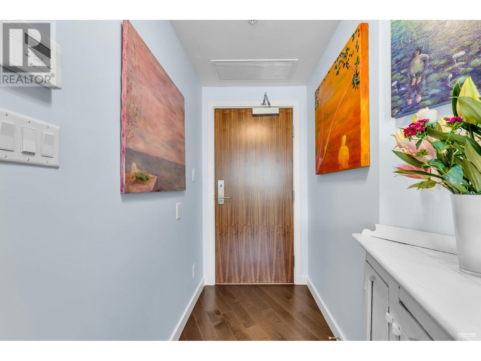 610 88 W 1st Avenue, Vancouver, British Columbia  V5Y 0K2 - Photo 2 - R3013483