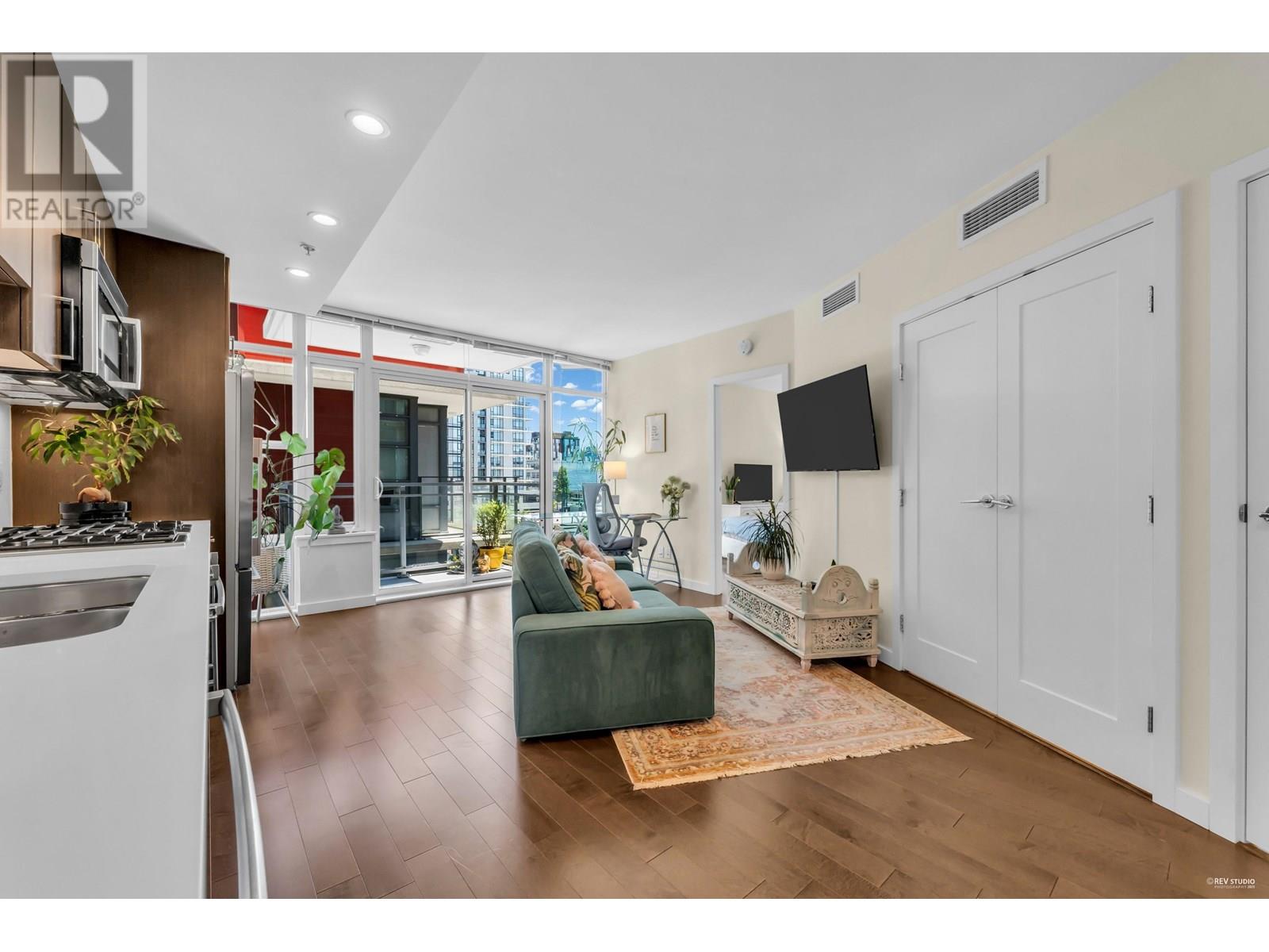 610 88 W 1st Avenue, Vancouver, British Columbia  V5Y 0K2 - Photo 4 - R3013483
