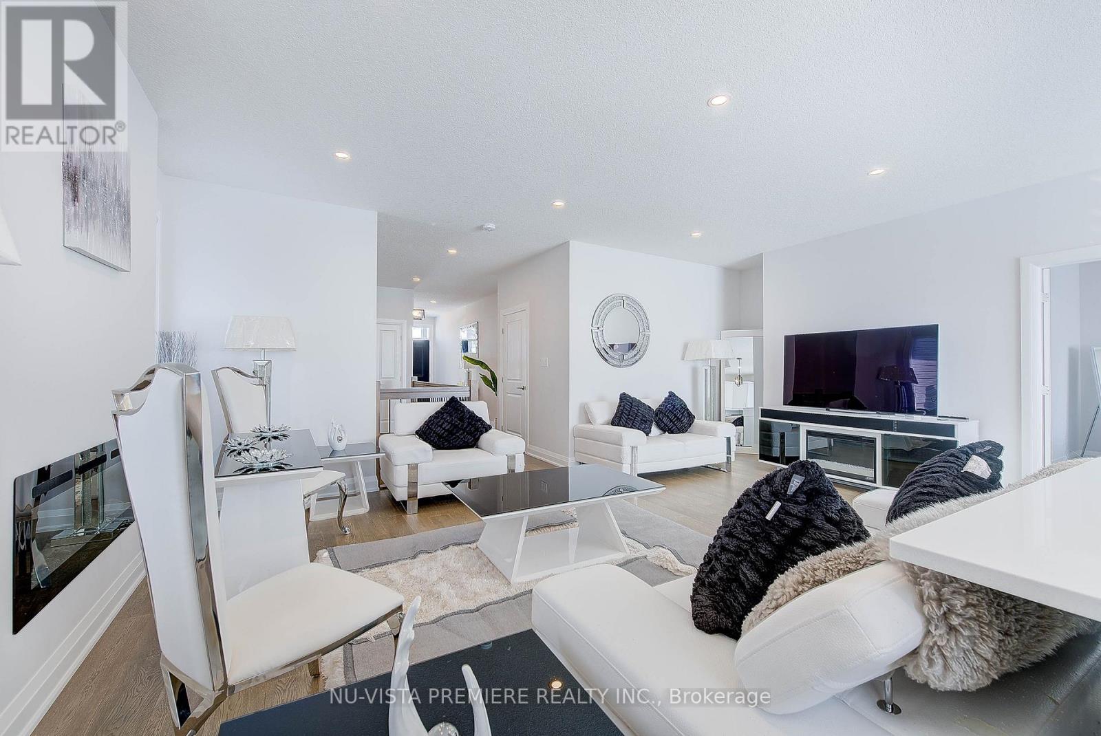 69 - 383 Daventry Way, Middlesex Centre (Kilworth), Ontario  N0L 1R0 - Photo 17 - X11986640