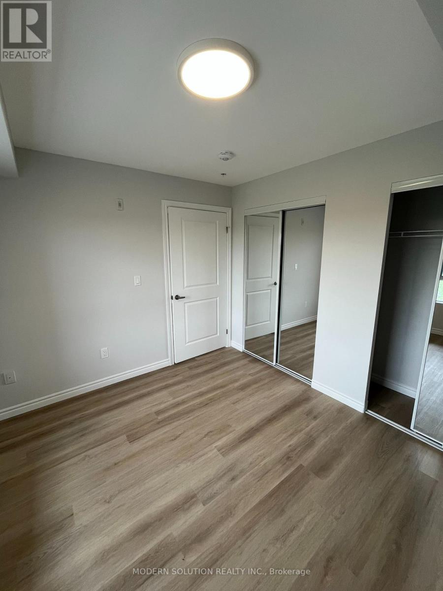 604 - 425 Watson Parkway N, Guelph, Ontario  N1E 7K5 - Photo 15 - X12209229
