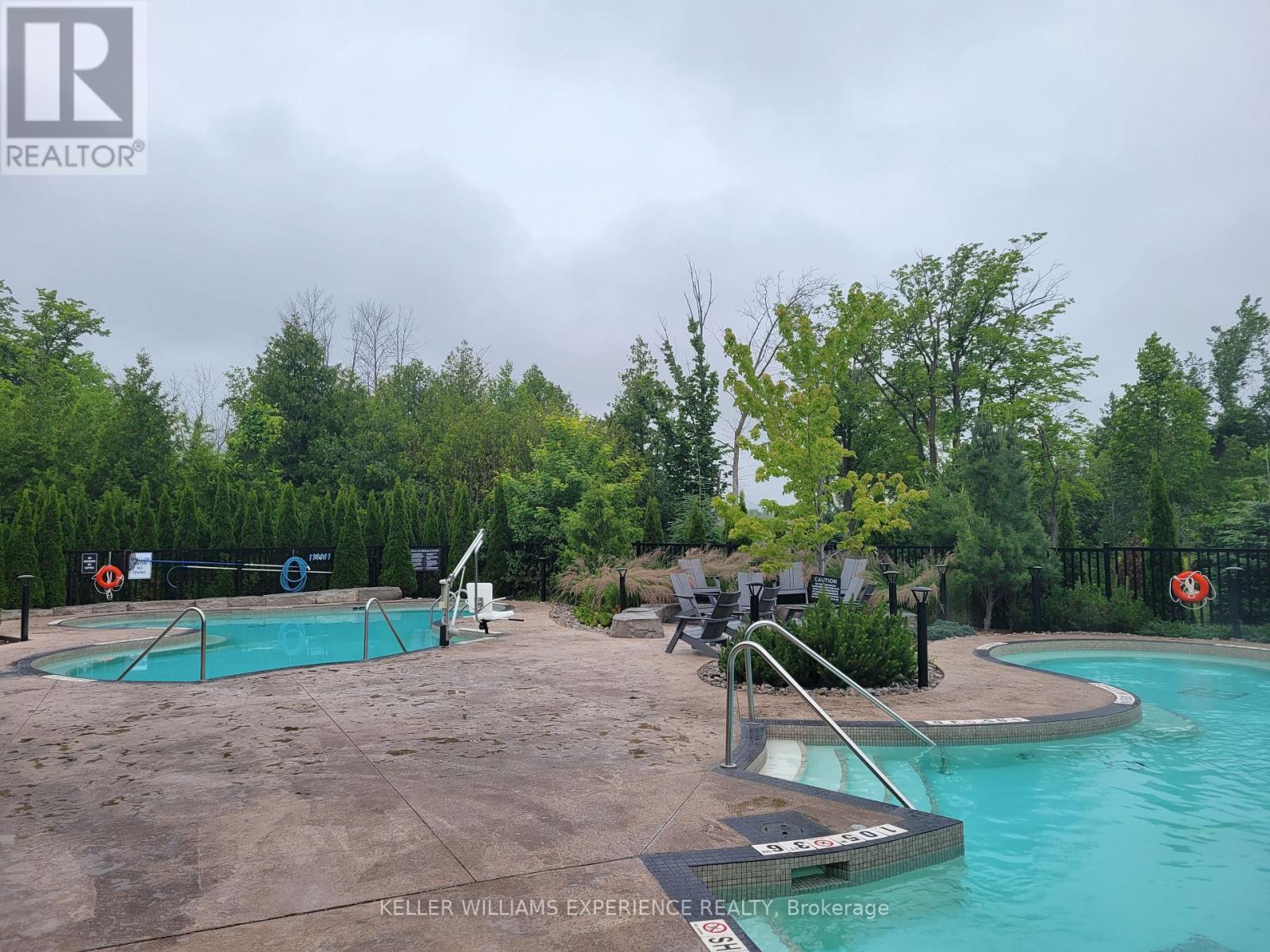 102 - 16 Beckwith Lane, Blue Mountains, Ontario  L9Y 3B6 - Photo 6 - X12209295