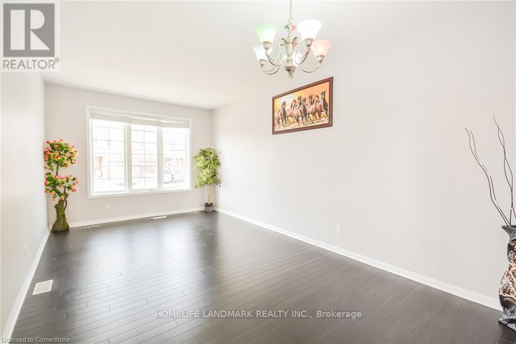 461 Garth Massey Drive, Cambridge, Ontario  N1T 2G5 - Photo 10 - X12209360