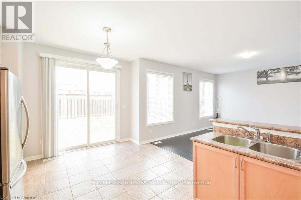 461 Garth Massey Drive, Cambridge, Ontario  N1T 2G5 - Photo 20 - X12209360