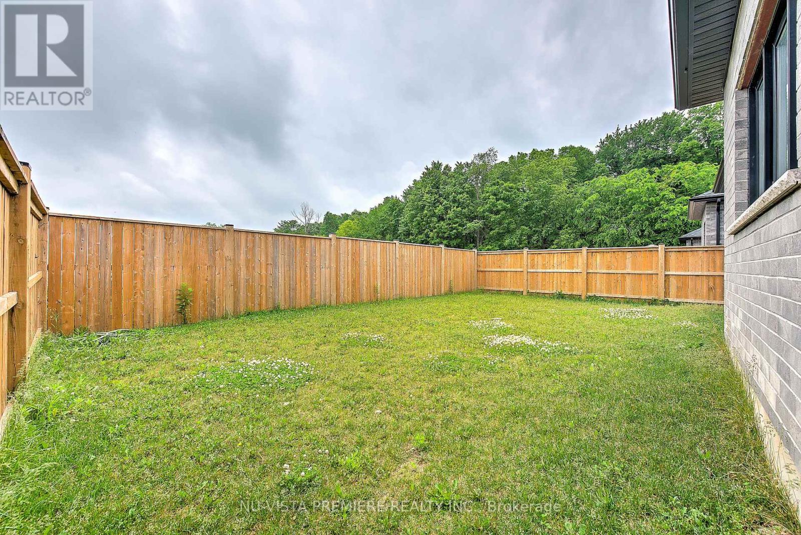 69 - 383 Daventry Way, Middlesex Centre (Kilworth), Ontario  N0L 1R0 - Photo 39 - X11986640