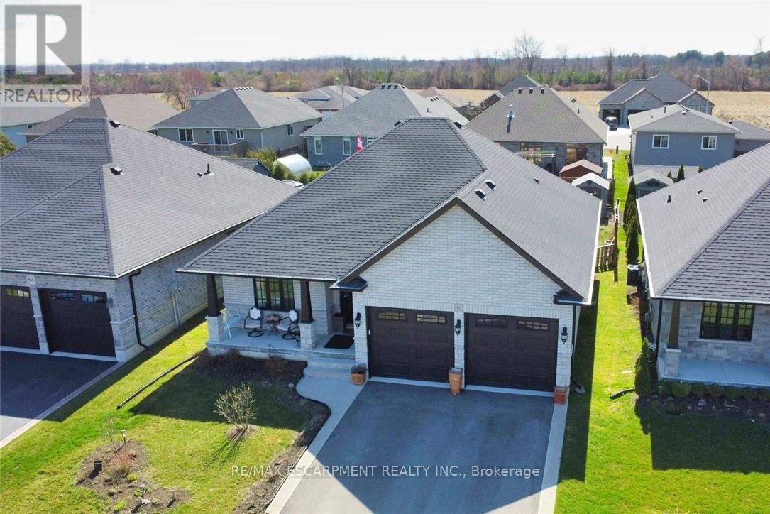 80 Backus Drive, Norfolk (Port Rowan), Ontario  N0E 1M0 - Photo 1 - X12209406
