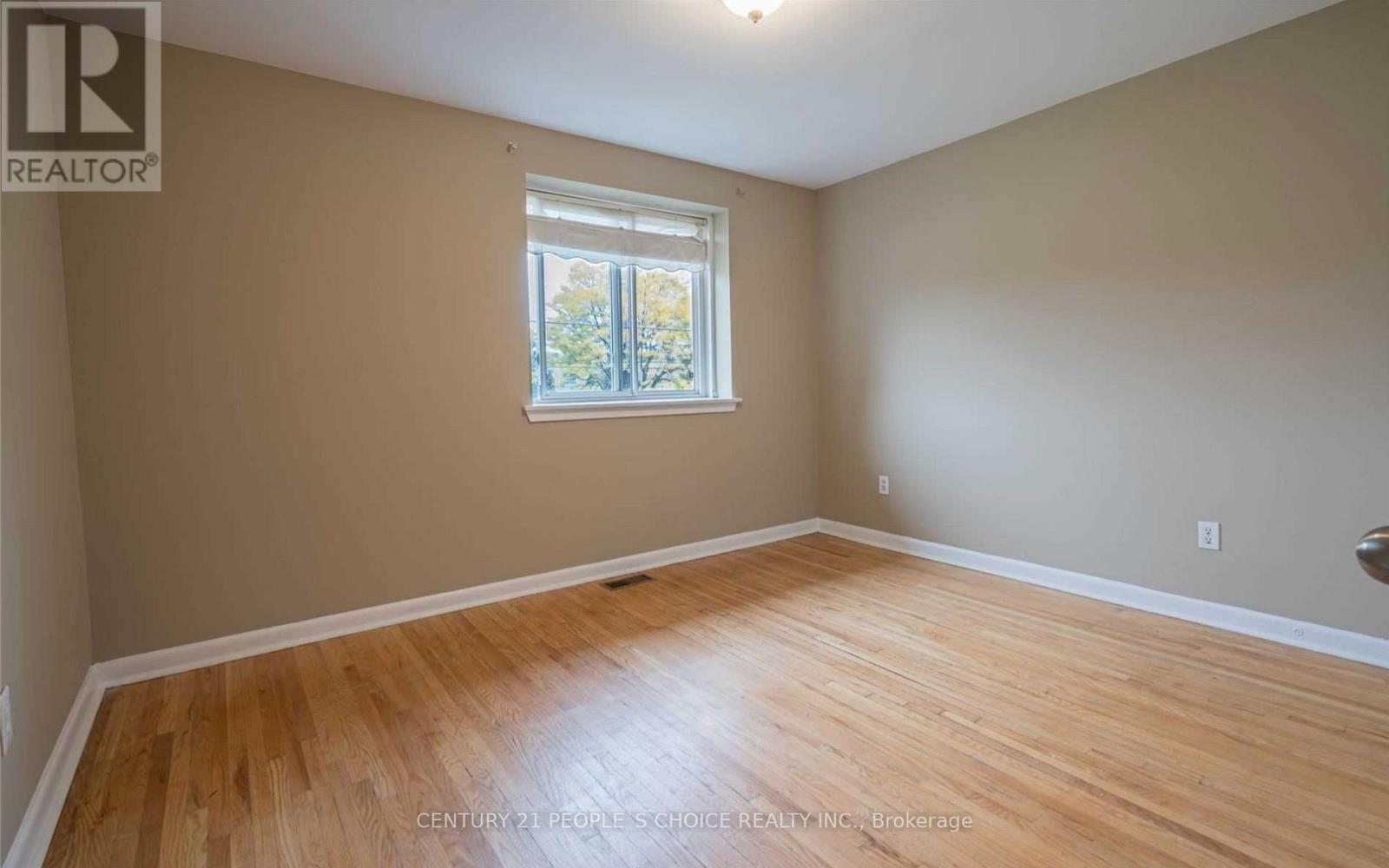 15 - 3308 The Credit Woodlands, Mississauga, Ontario  L5C 2J8 - Photo 8 - W12190555