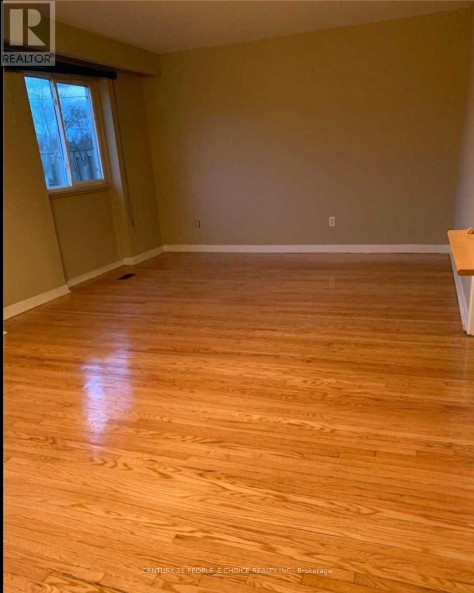 15 - 3308 The Credit Woodlands, Mississauga, Ontario  L5C 2J8 - Photo 6 - W12190555