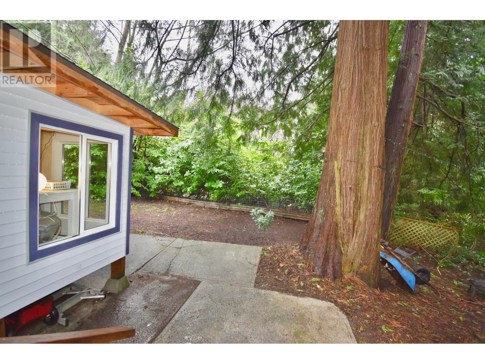 776 Geddes Road, Roberts Creek, British Columbia  V0N 2W6 - Photo 27 - R3013487