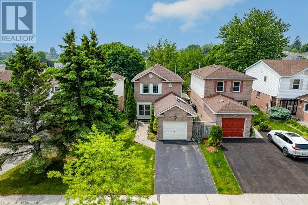 48 Resurrection Drive, Kitchener, Ontario  N2N 3C1 - Photo 4 - 40730562