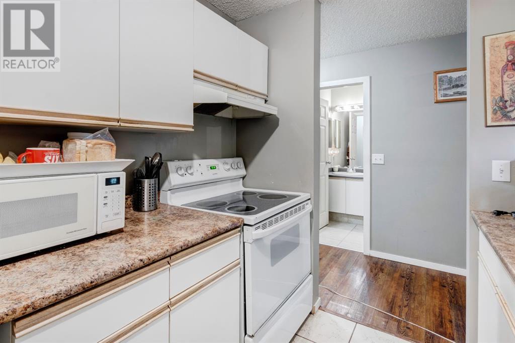 402, 21 Dover Point Se, Calgary, Alberta  T2B 3K4 - Photo 16 - A2203823