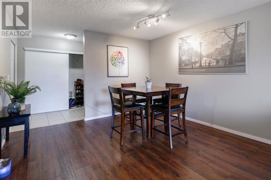 402, 21 Dover Point Se, Calgary, Alberta  T2B 3K4 - Photo 5 - A2203823