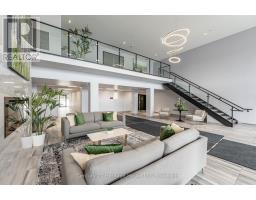 223 - 35 KINGSBURY SQUARE, Guelph, Ontario