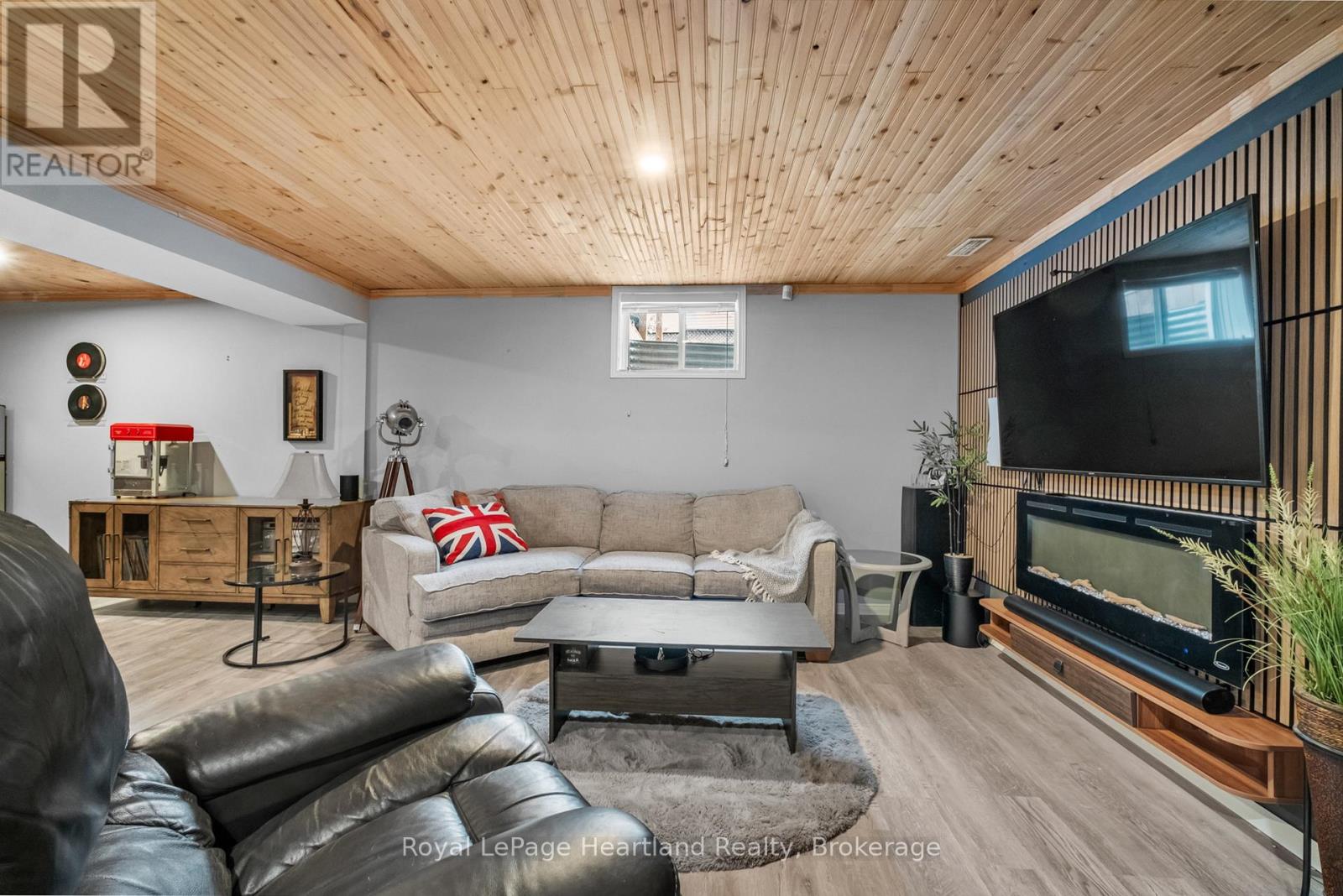 9 Parkhaven Crescent, St. Marys, Ontario  N4X 1E7 - Photo 27 - X12209593