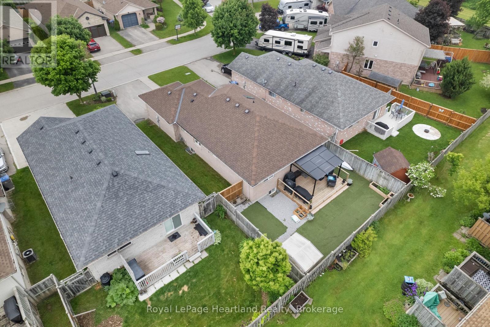 9 Parkhaven Crescent, St. Marys, Ontario  N4X 1E7 - Photo 43 - X12209593