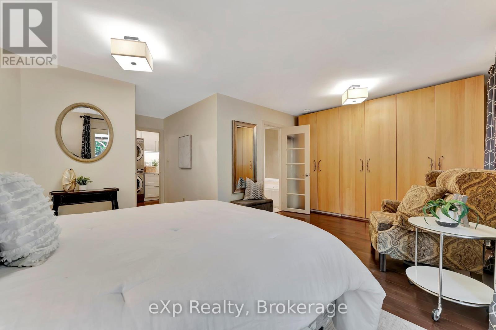 5 Orchard Crescent, Guelph (General Hospital), Ontario  N1E 1W9 - Photo 23 - X12209595