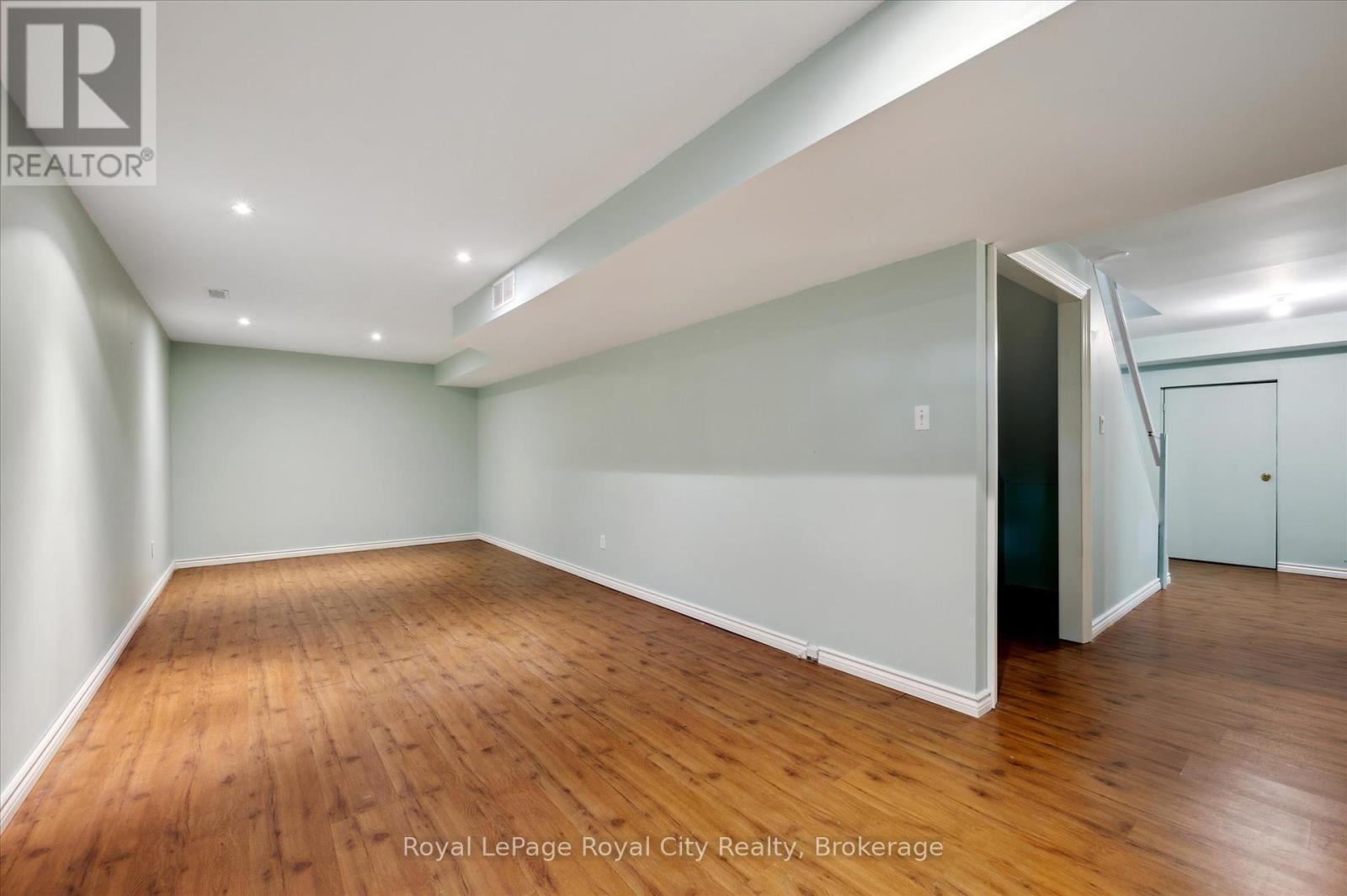 455 Belsyde Avenue E, Centre Wellington, Ontario  N1M 3J7 - Photo 25 - X12209596