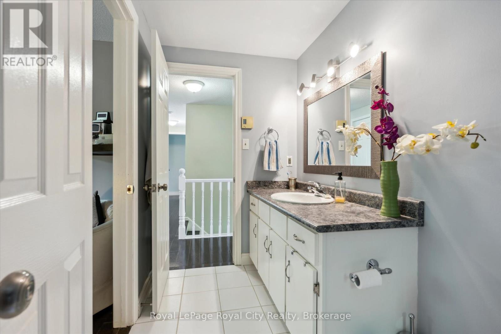 455 Belsyde Avenue E, Centre Wellington, Ontario  N1M 3J7 - Photo 30 - X12209596
