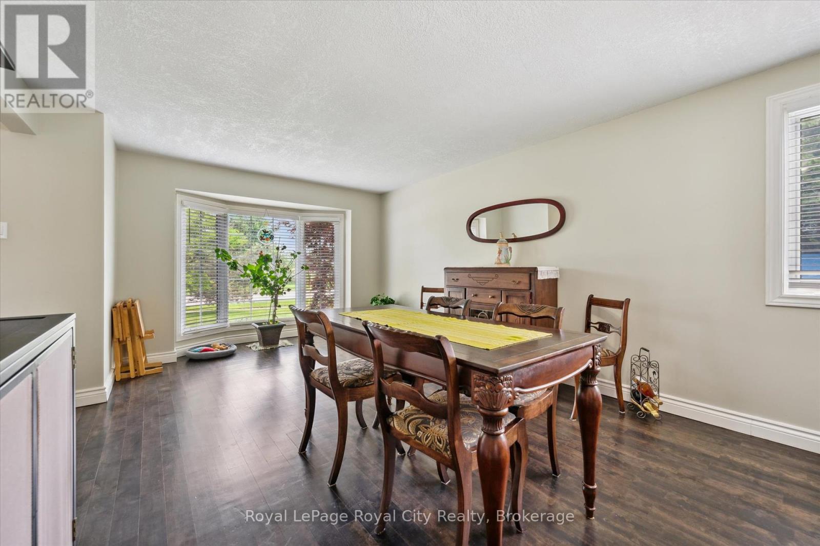 455 Belsyde Avenue E, Centre Wellington, Ontario  N1M 3J7 - Photo 4 - X12209596