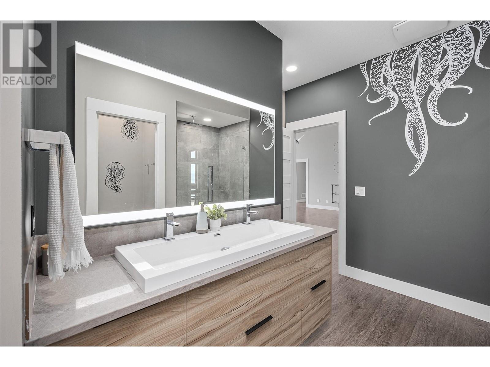 6101 Lakeshore Road, Kelowna, British Columbia  V1W 4J5 - Photo 32 - 10351461