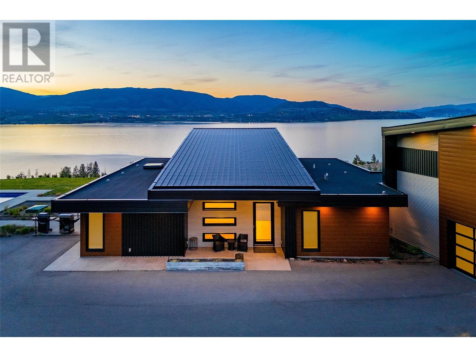 6101 Lakeshore Road, Kelowna, British Columbia  V1W 4J5 - Photo 5 - 10351461