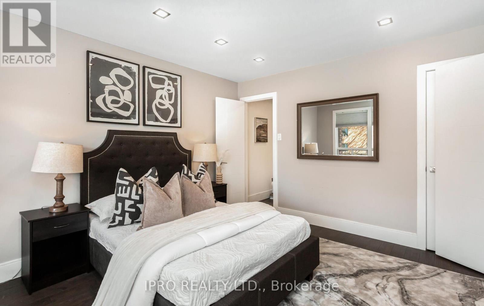 103 Allingham Gardens, Toronto (Clanton Park), Ontario  M3H 1X9 - Photo 16 - C12203184