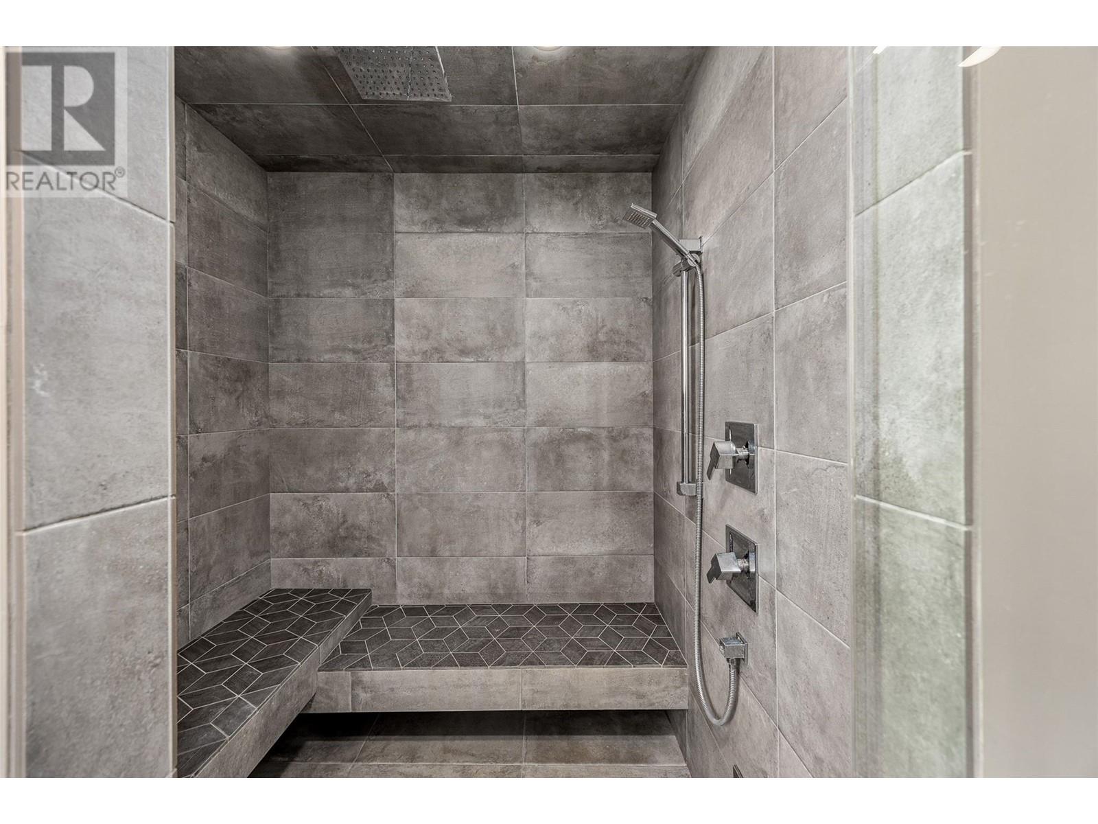 6101 Lakeshore Road, Kelowna, British Columbia  V1W 4J5 - Photo 27 - 10351461