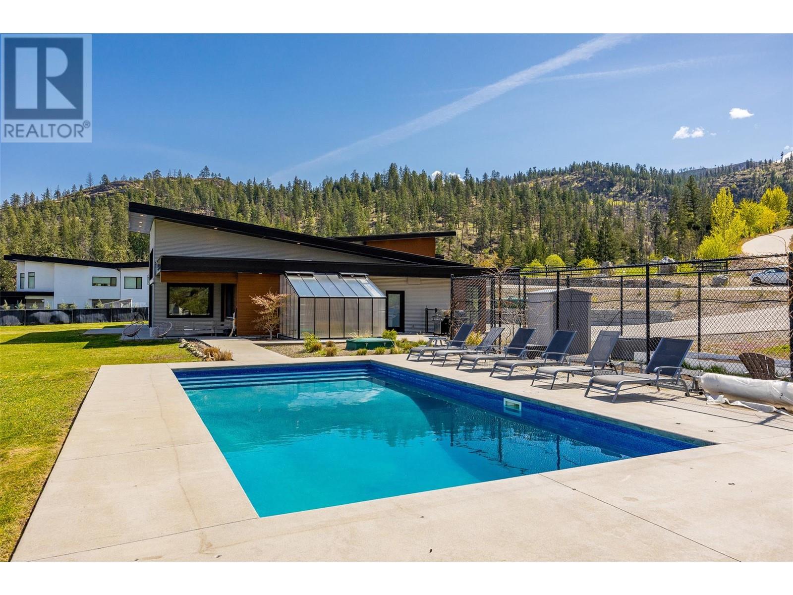 6101 Lakeshore Road, Kelowna, British Columbia  V1W 4J5 - Photo 42 - 10351461