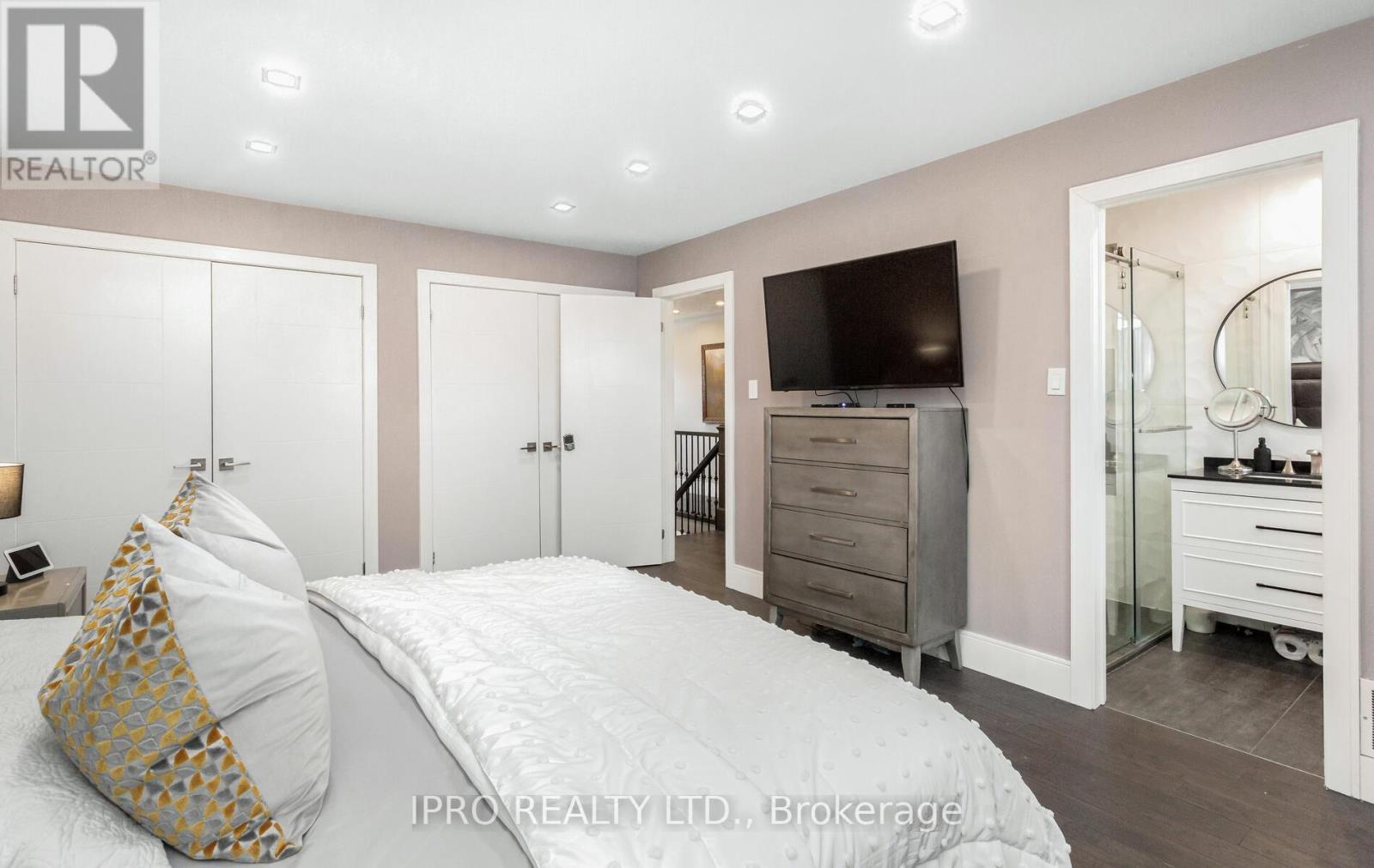 103 Allingham Gardens, Toronto (Clanton Park), Ontario  M3H 1X9 - Photo 21 - C12203184