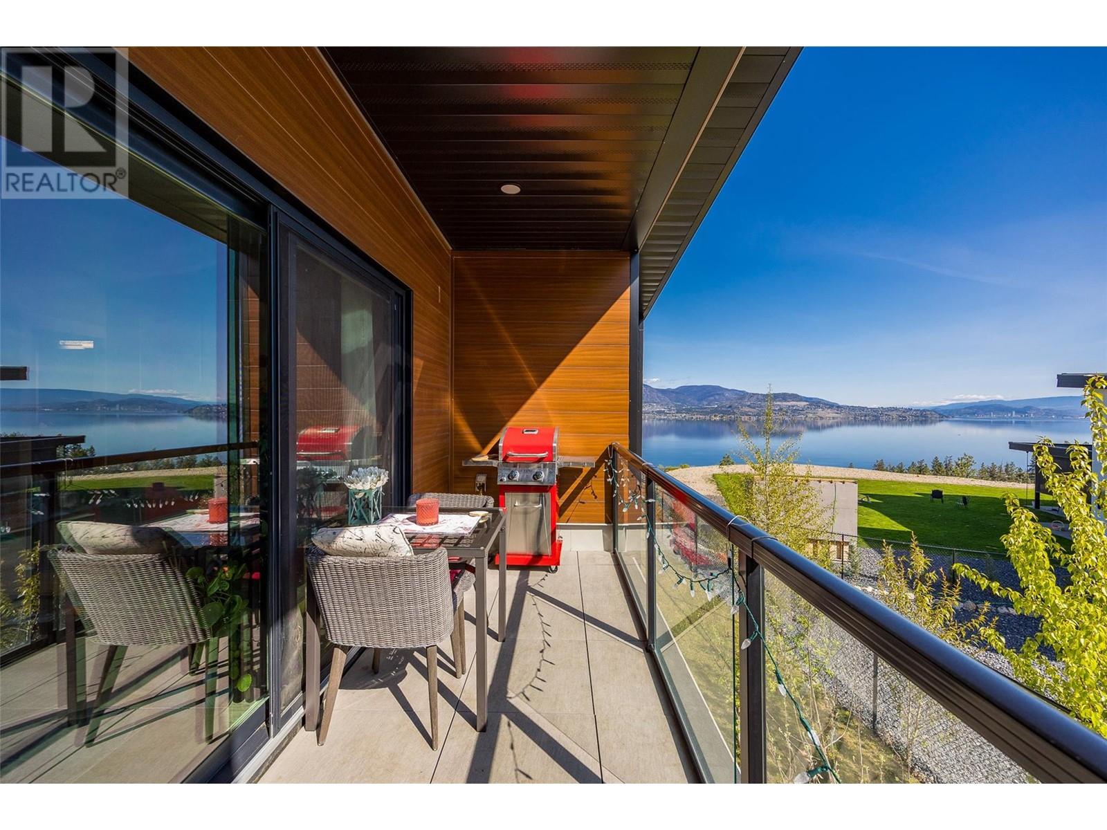 6101 Lakeshore Road, Kelowna, British Columbia  V1W 4J5 - Photo 60 - 10351461