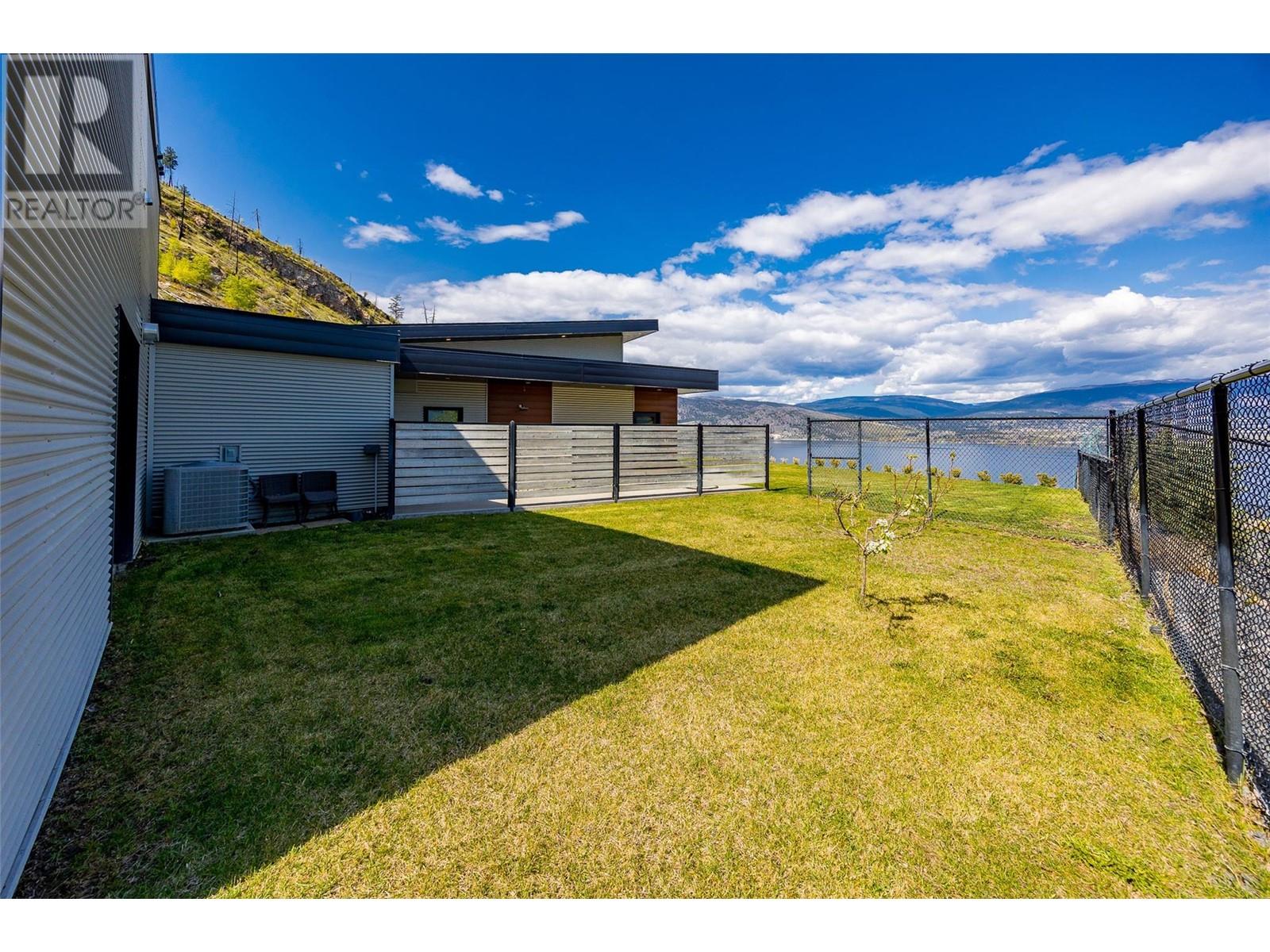 6101 Lakeshore Road, Kelowna, British Columbia  V1W 4J5 - Photo 63 - 10351461