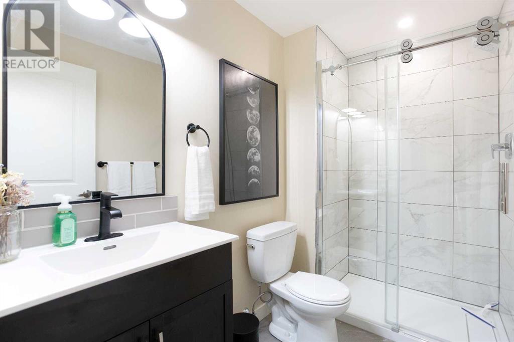 35 Crestbrook Drive Sw, Calgary, Alberta  T3B 6L1 - Photo 23 - A2227228