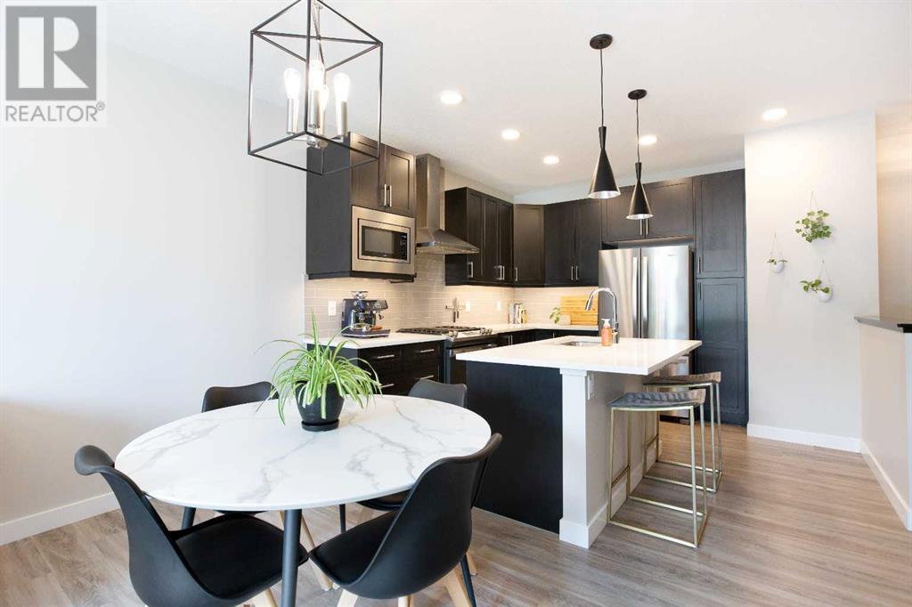 35 Crestbrook Drive Sw, Calgary, Alberta  T3B 6L1 - Photo 7 - A2227228