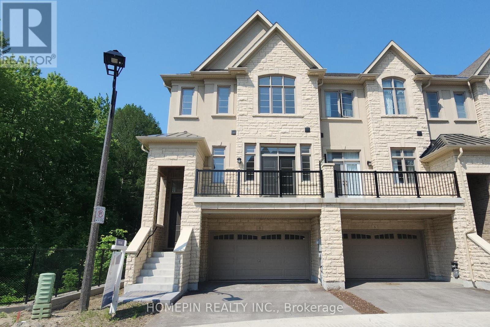 8 Gardeners Lane, Markham, Ontario  L6C 3L5 - Photo 1 - N12069814