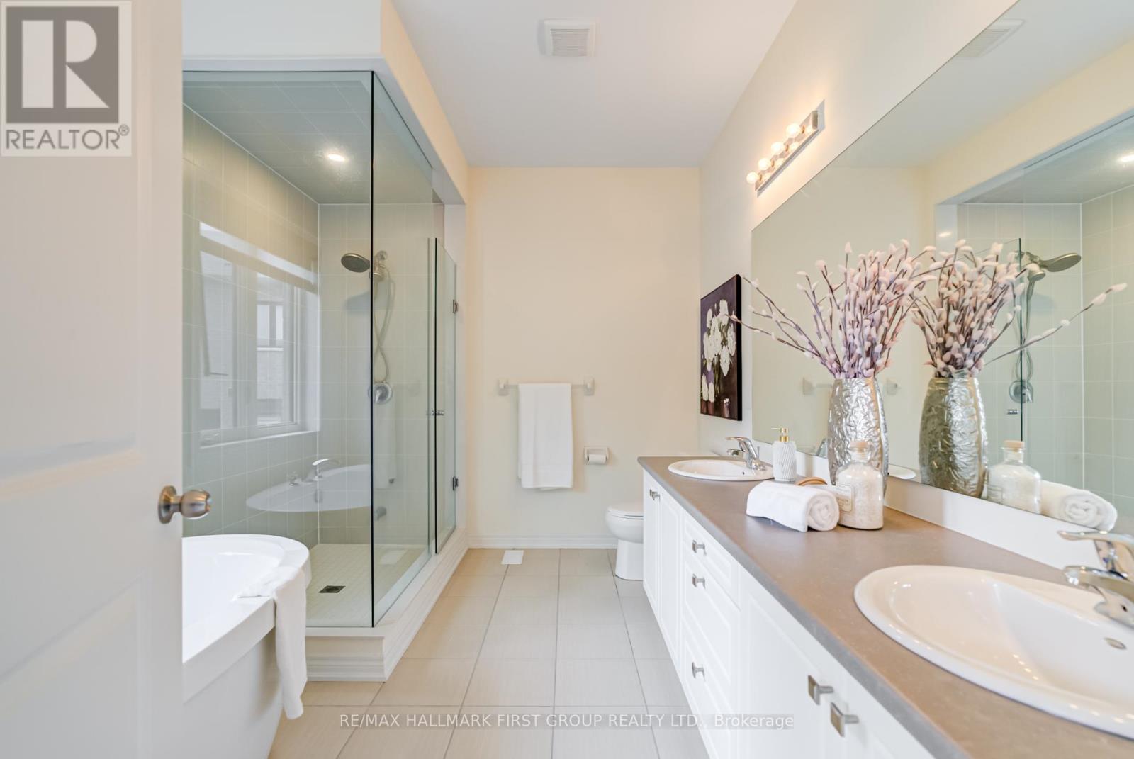 1206 Chateau Court, Pickering, Ontario  L1X 0M1 - Photo 21 - E12209255