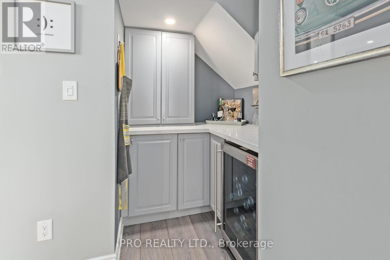 89 John Street, Halton Hills (Georgetown), Ontario  L7G 2J9 - Photo 12 - W12083795