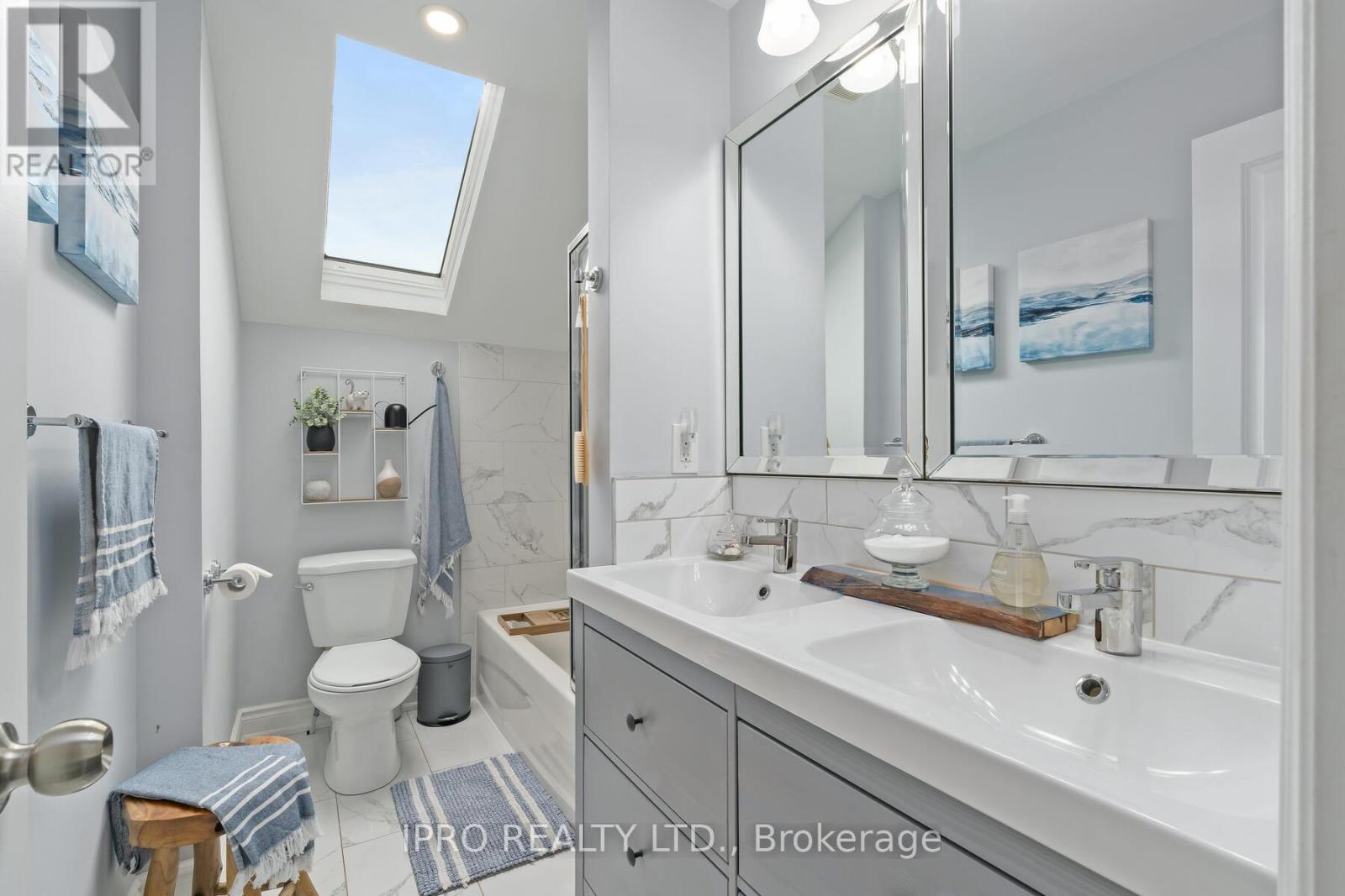 89 John Street, Halton Hills (Georgetown), Ontario  L7G 2J9 - Photo 23 - W12083795