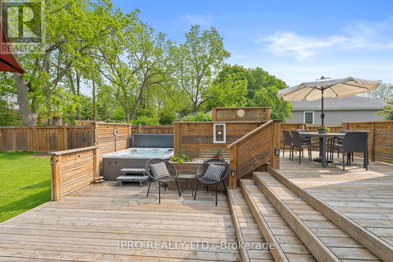 89 John Street, Halton Hills (Georgetown), Ontario  L7G 2J9 - Photo 29 - W12083795