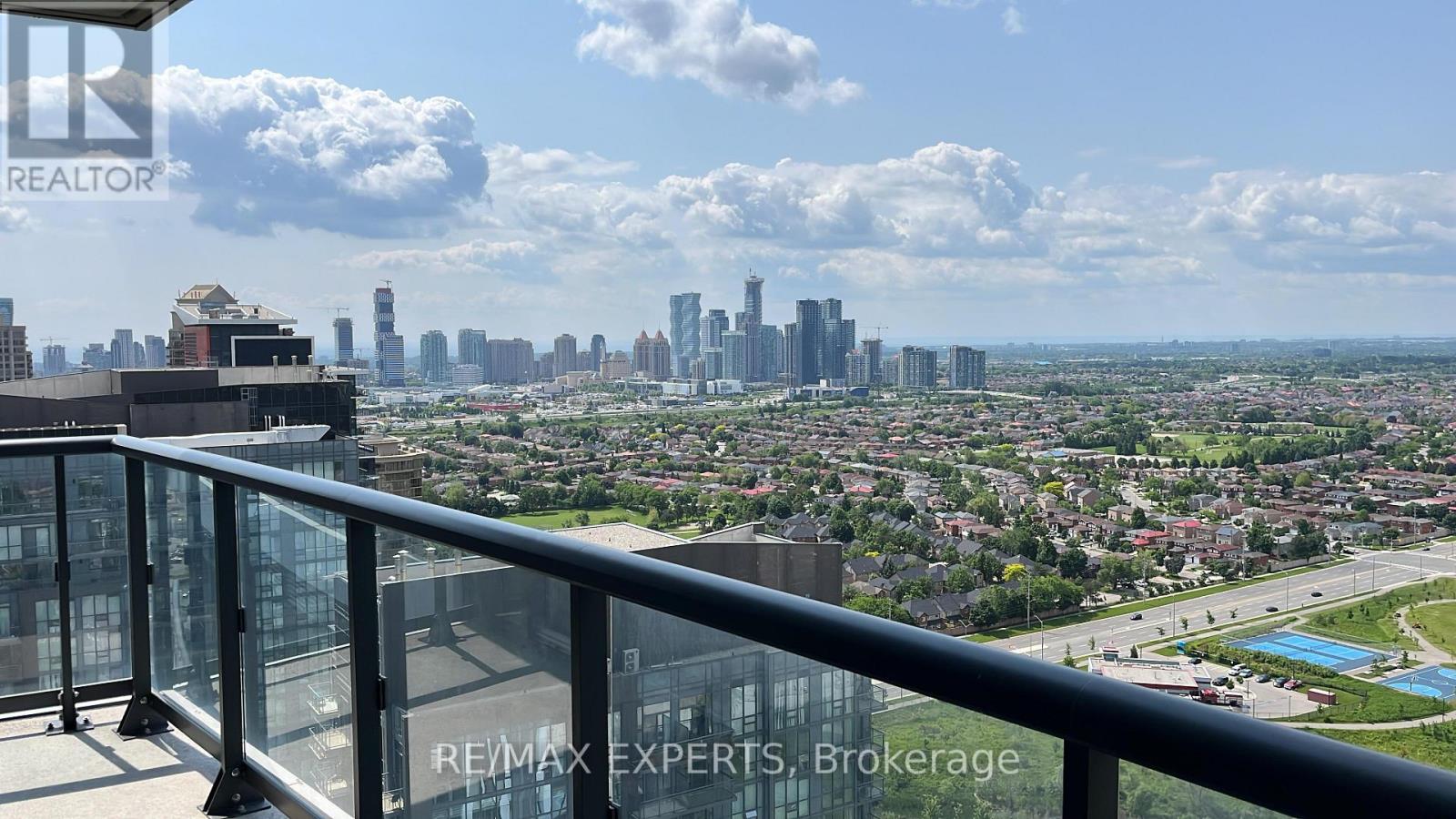 2915 - 35 Watergarden Drive, Mississauga (Hurontario), Ontario  L5R 0G8 - Photo 14 - W12209355