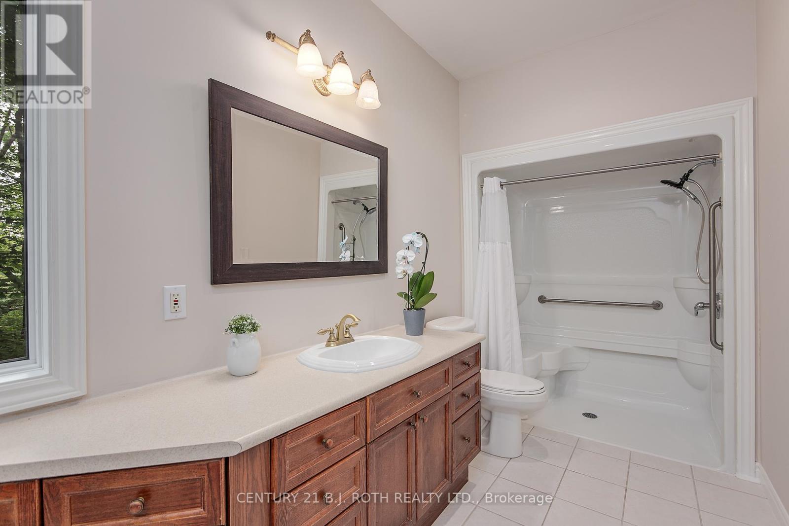 3925 Algoma Avenue, Innisfil, Ontario  L9S 2M4 - Photo 37 - N12205160