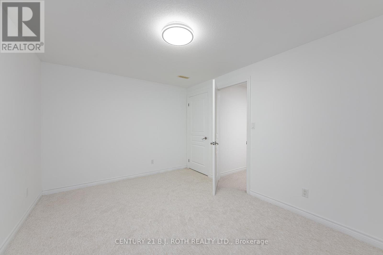 3925 Algoma Avenue, Innisfil, Ontario  L9S 2M4 - Photo 43 - N12205160