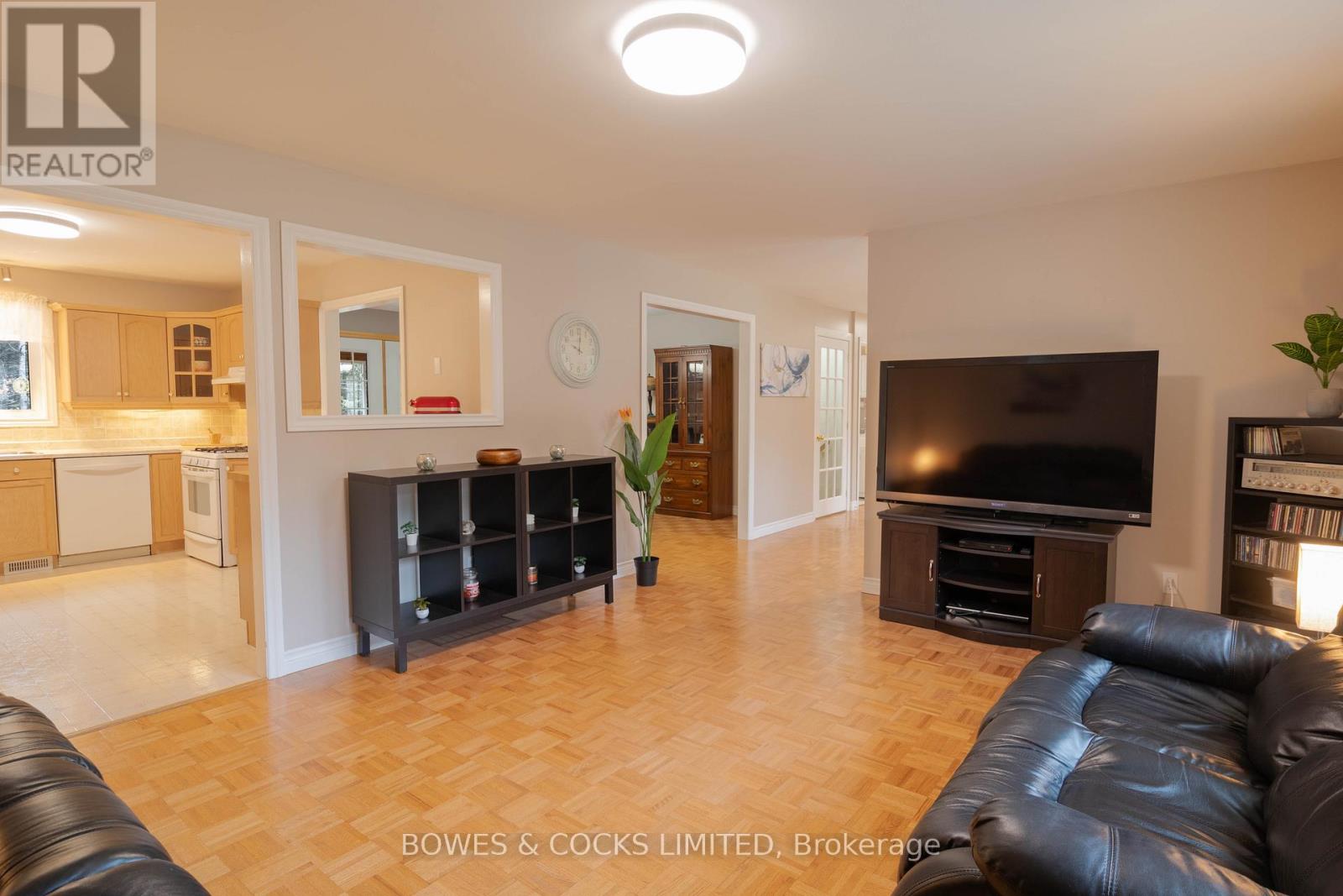 88 Simeon Crescent, North Kawartha, Ontario  K0L 1A0 - Photo 13 - X12095905