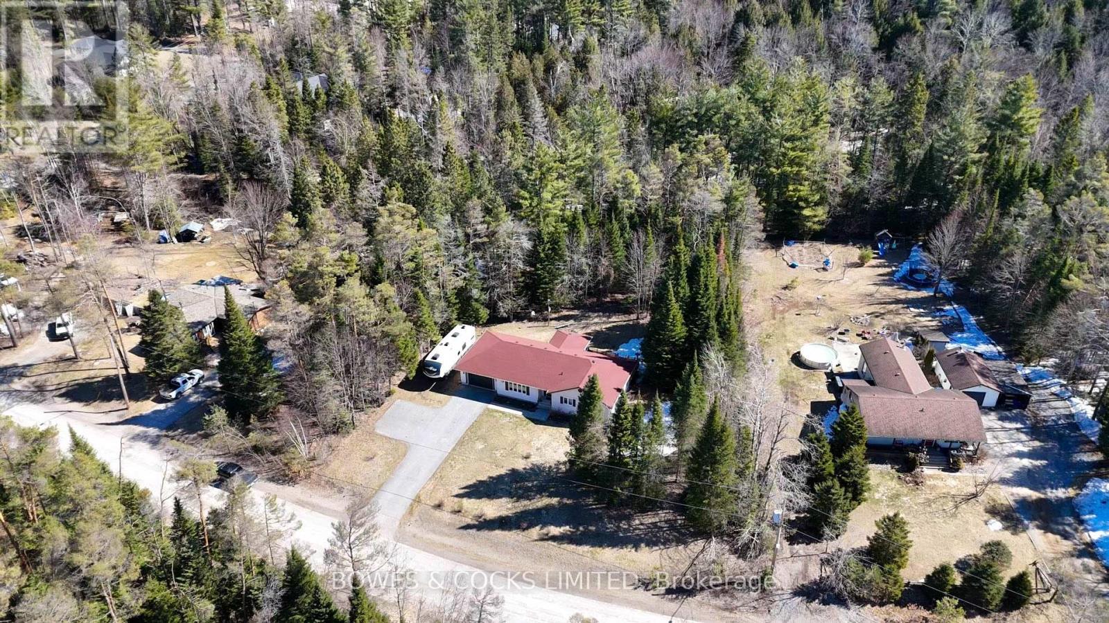 88 Simeon Crescent, North Kawartha, Ontario  K0L 1A0 - Photo 4 - X12095905